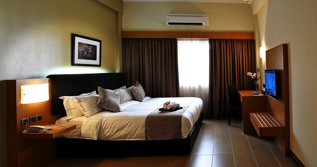 Bendahara Hotel @ Malacca City Kültér fotó