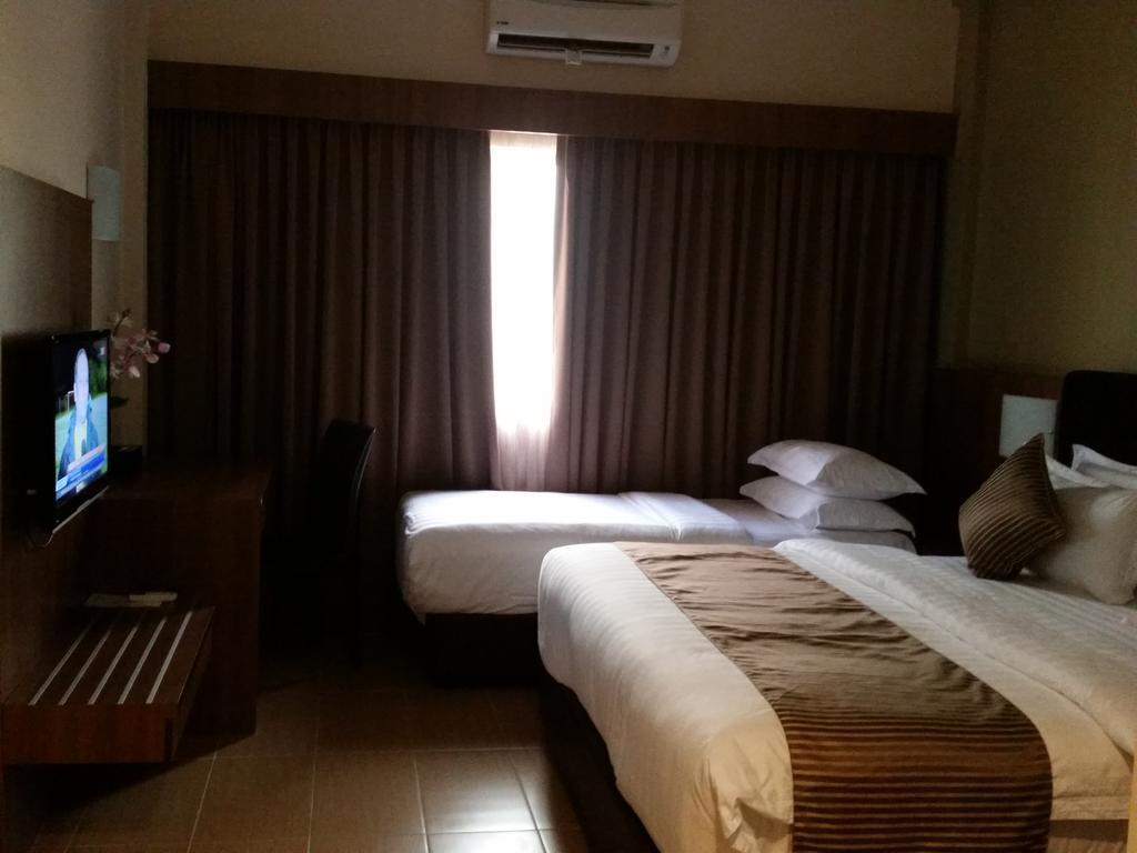 Bendahara Hotel @ Malacca City Kültér fotó