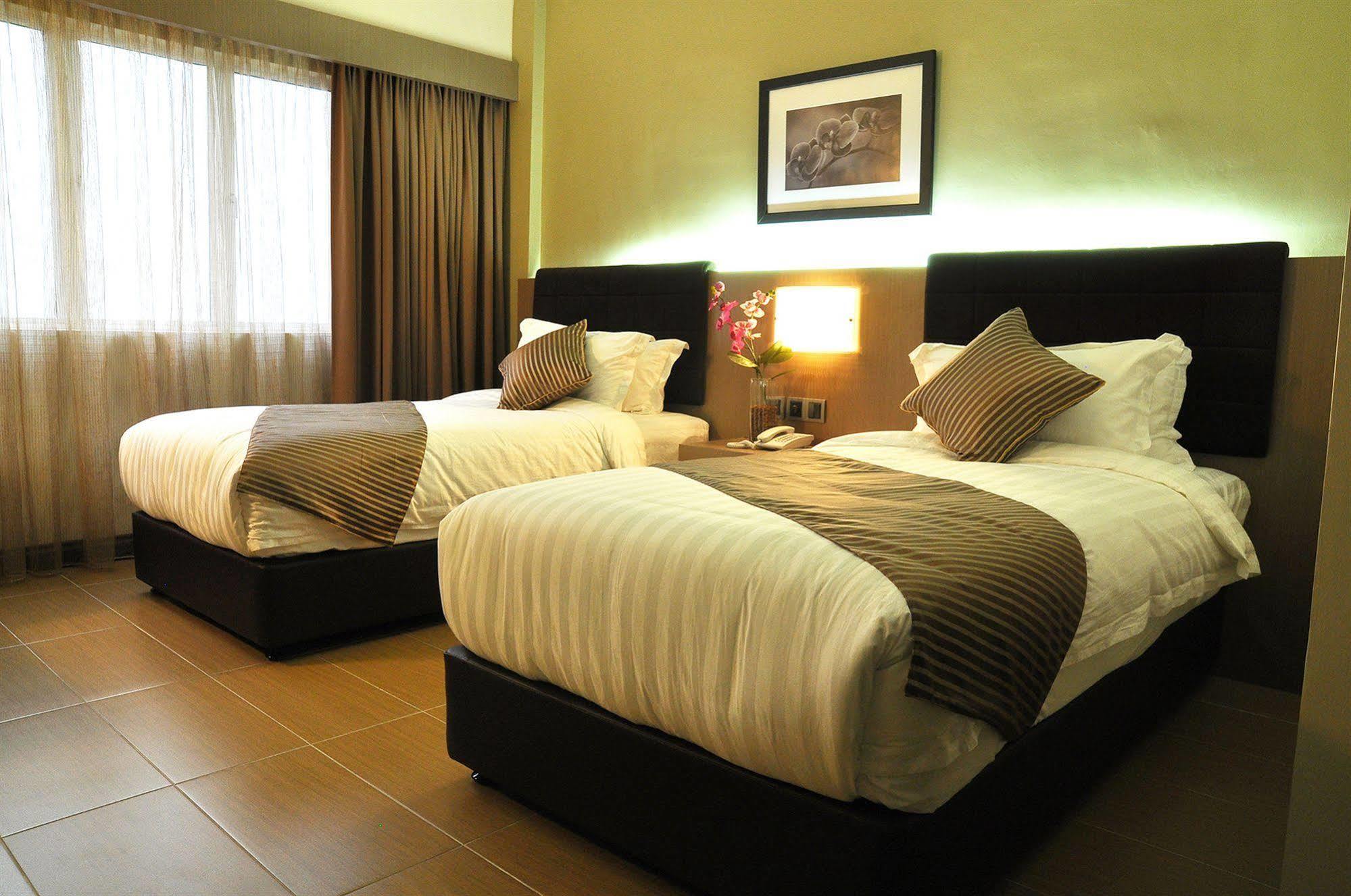 Bendahara Hotel @ Malacca City Kültér fotó